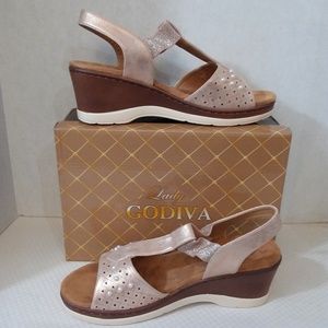 Lady Godiva Slip On Beaded Wedge Heel Sandals Sz 9